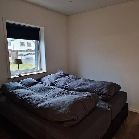 New Flat With Hot Tub - No3 Apartment Oyndarfjordur ภายนอก รูปภาพ