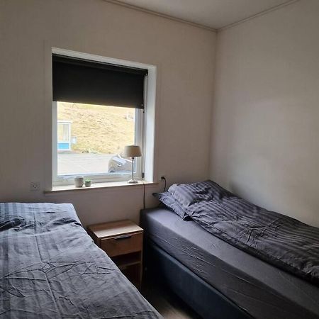 New Flat With Hot Tub - No3 Apartment Oyndarfjordur ภายนอก รูปภาพ